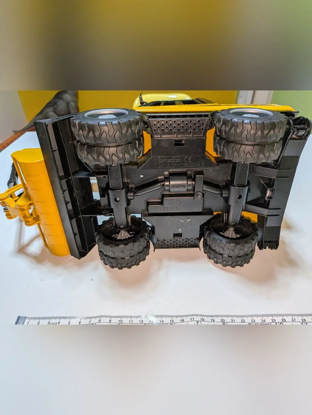 Bruder 02446 Cat® Wheeled Excavator